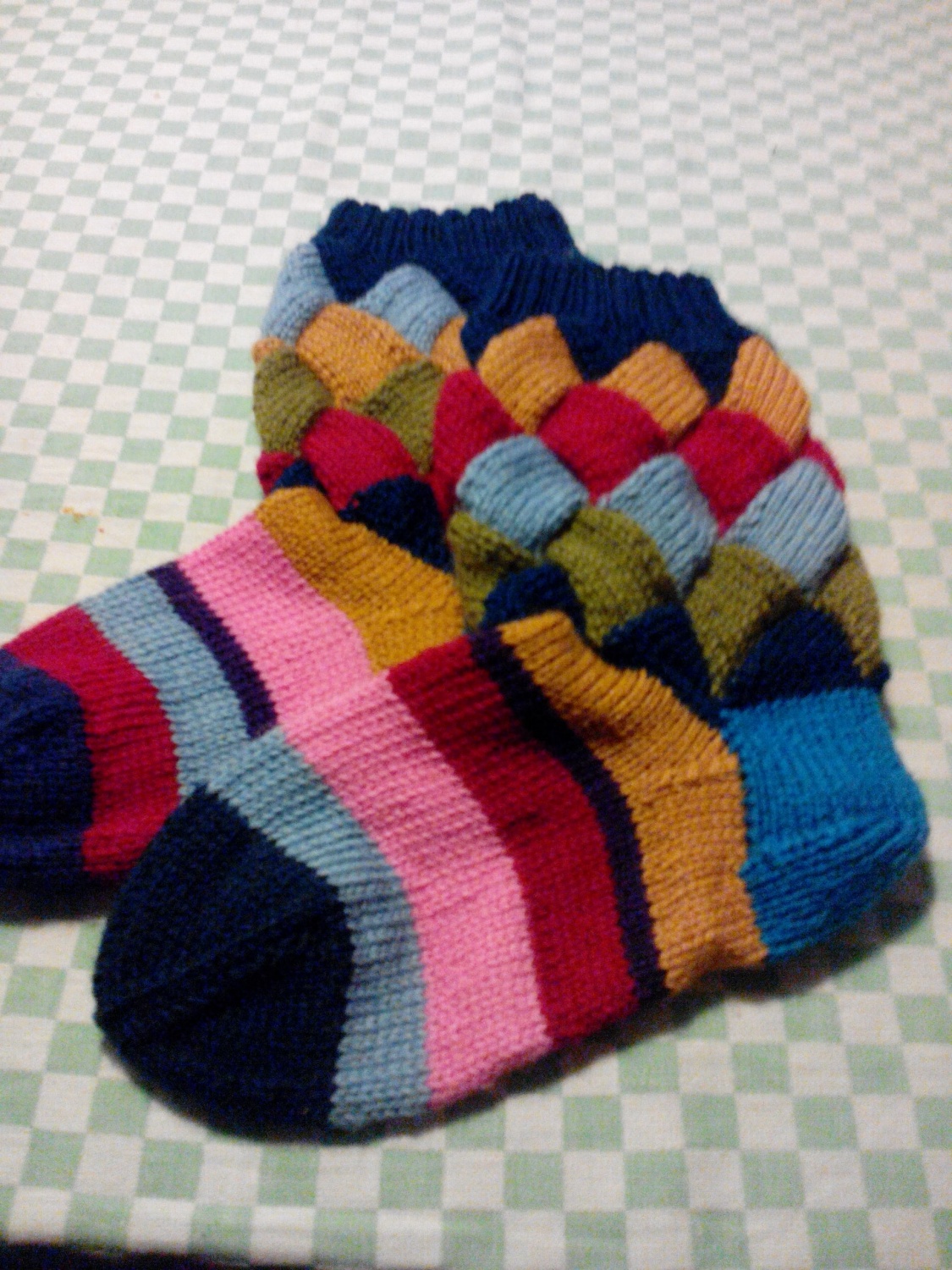 Entrelac Socks Multicolor | Pixie Knits